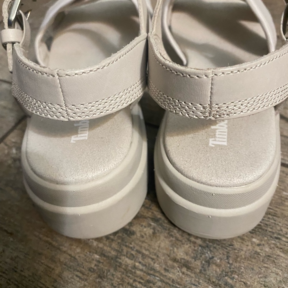 Timberland Sandals Sz. 9 - Picture 6 of 9